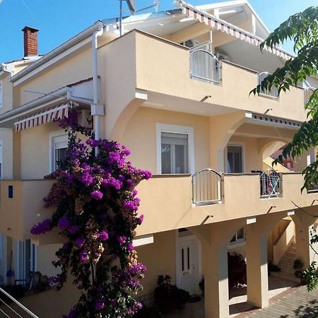 Apartments Mira Zadar Exterior photo