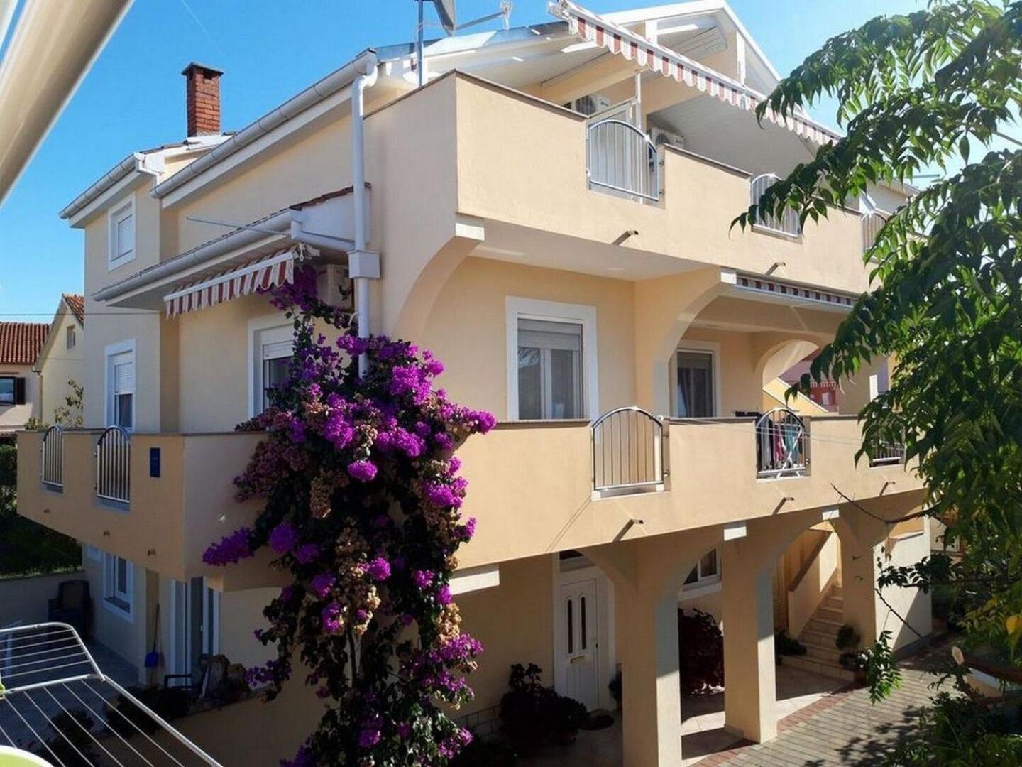 Apartments Mira Zadar Exterior photo